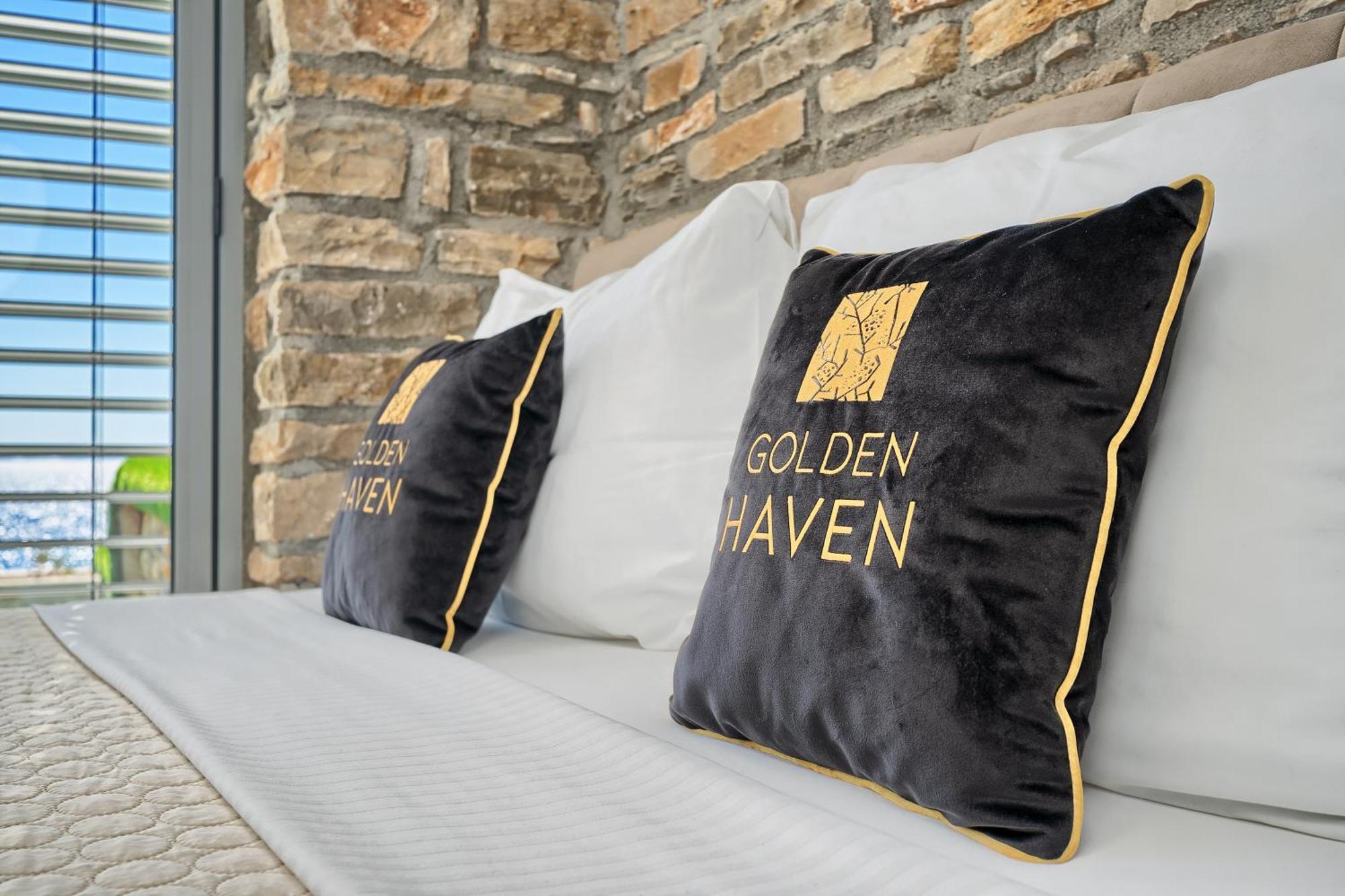 Golden Haven Villa Murter Exterior photo